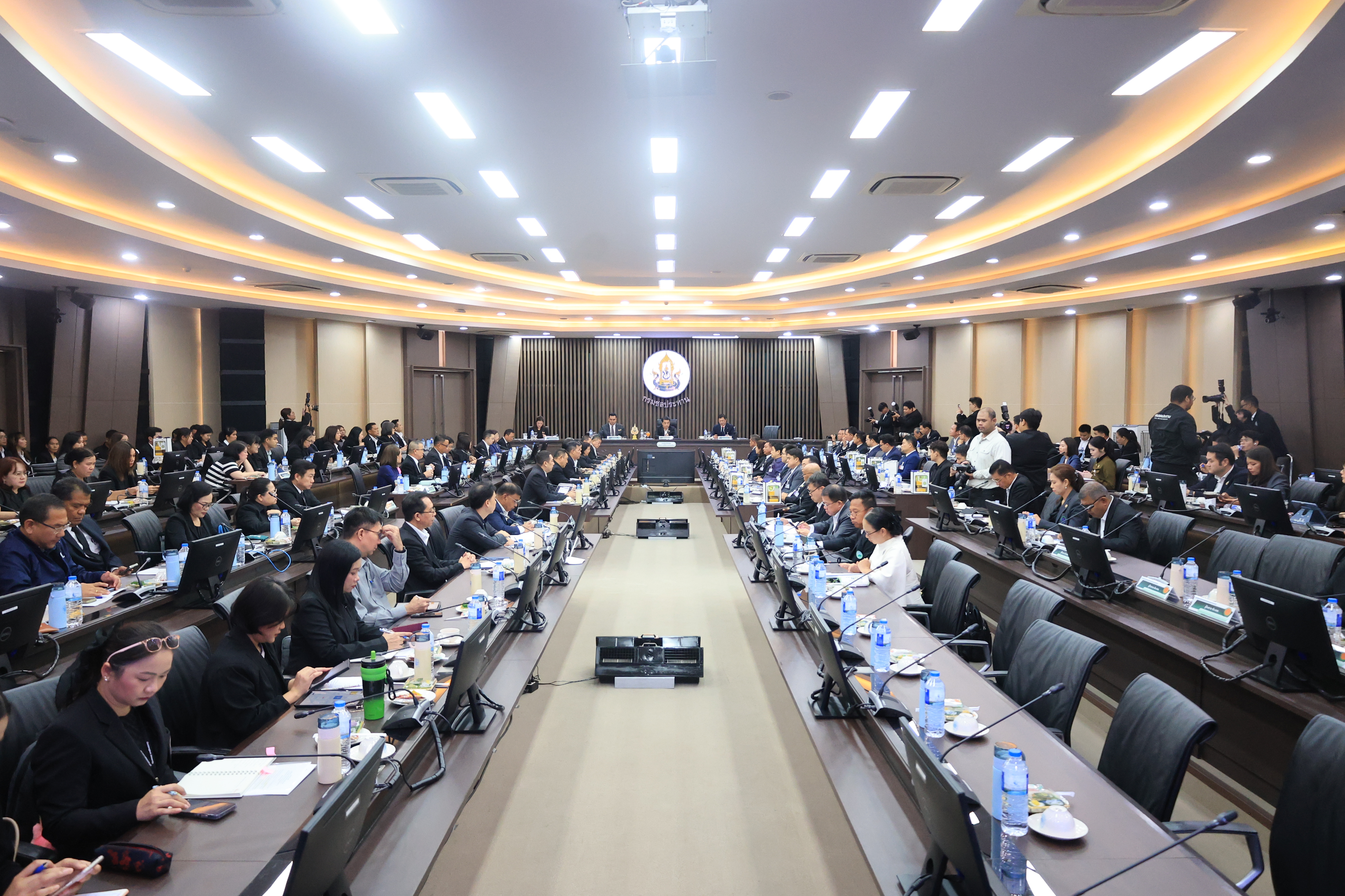 title - ส.ป.ก.เข้าร่วมการประชุมหารือการดำเนินงานด้านการเกษตรและสหกรณ์ร่วมกับคณะกรรมาธิการการเกษตรและสหกรณ์ สภาผู้แทนราษฎร